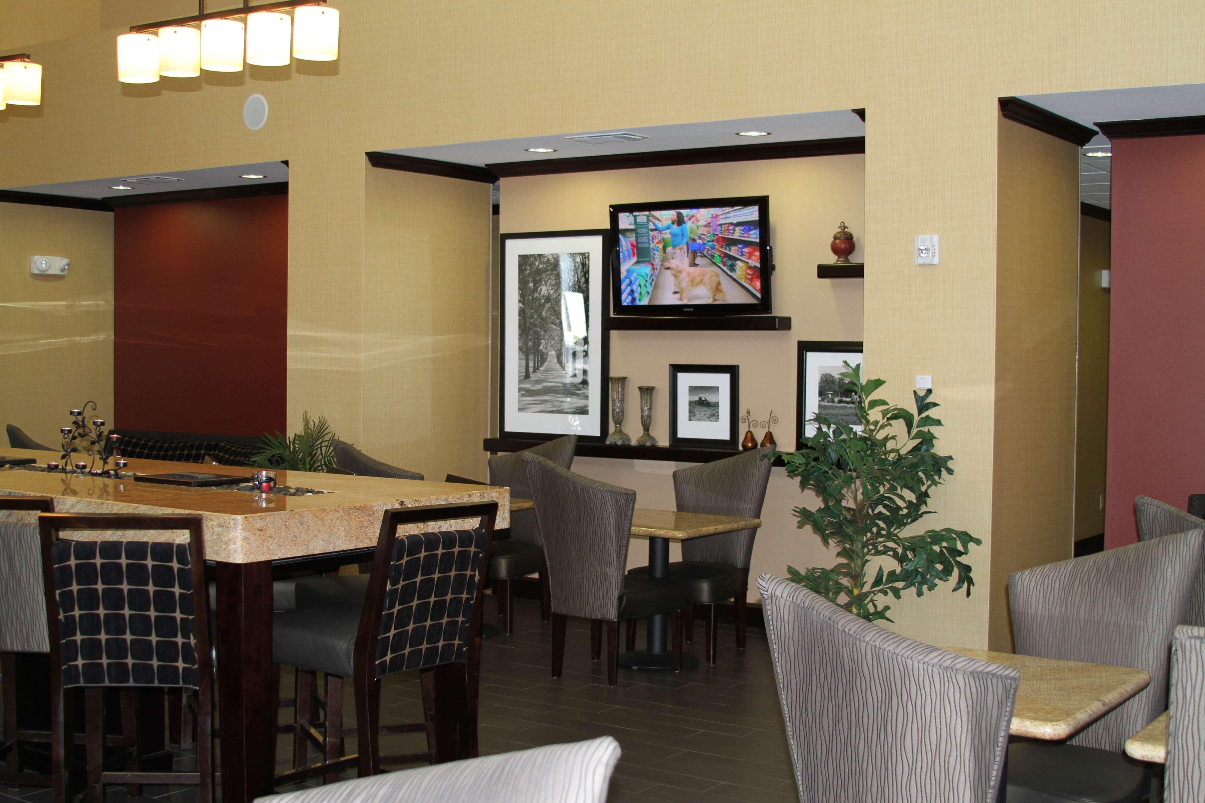 Hampton Inn סוויטווטר מראה חיצוני תמונה