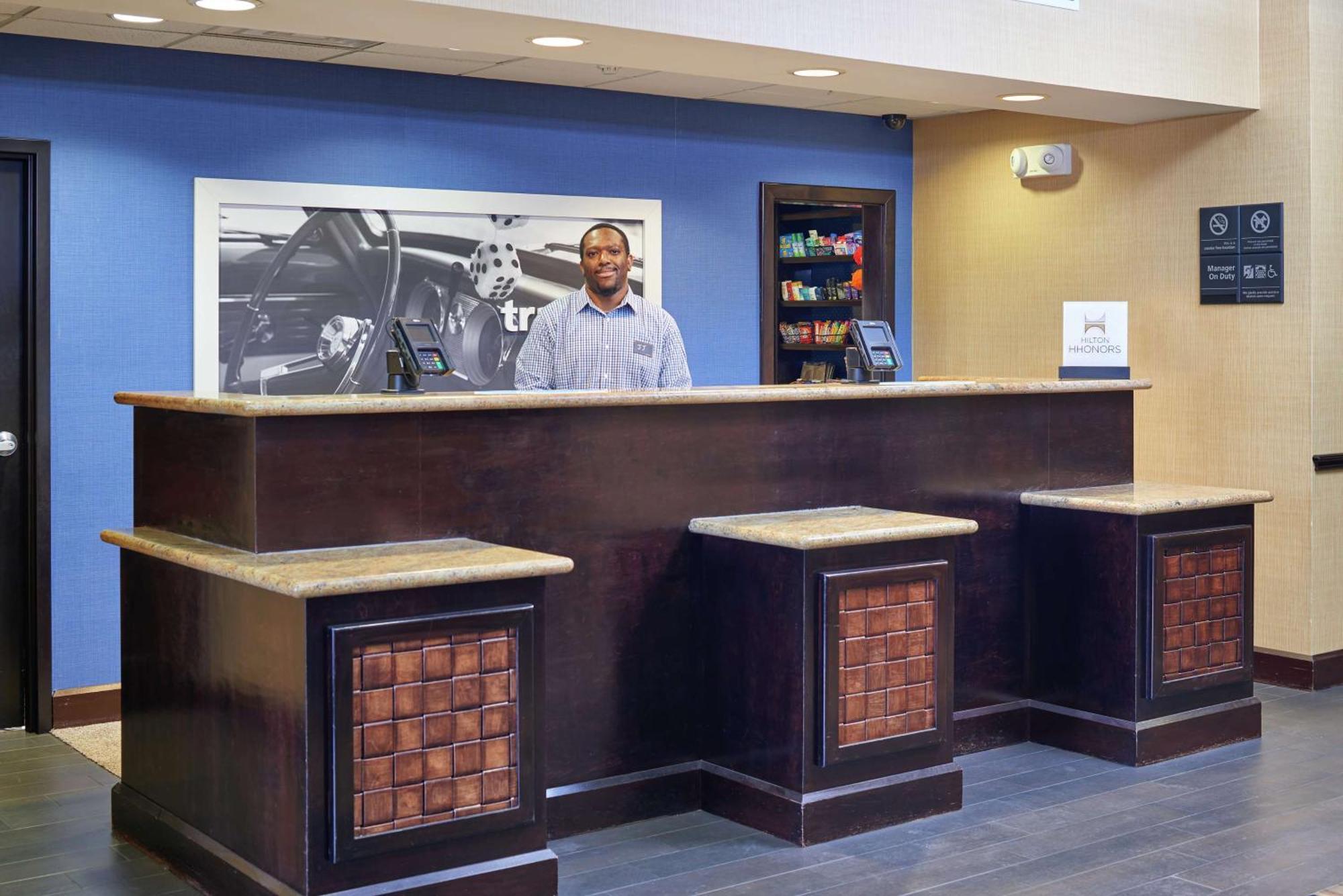 Hampton Inn סוויטווטר מראה חיצוני תמונה