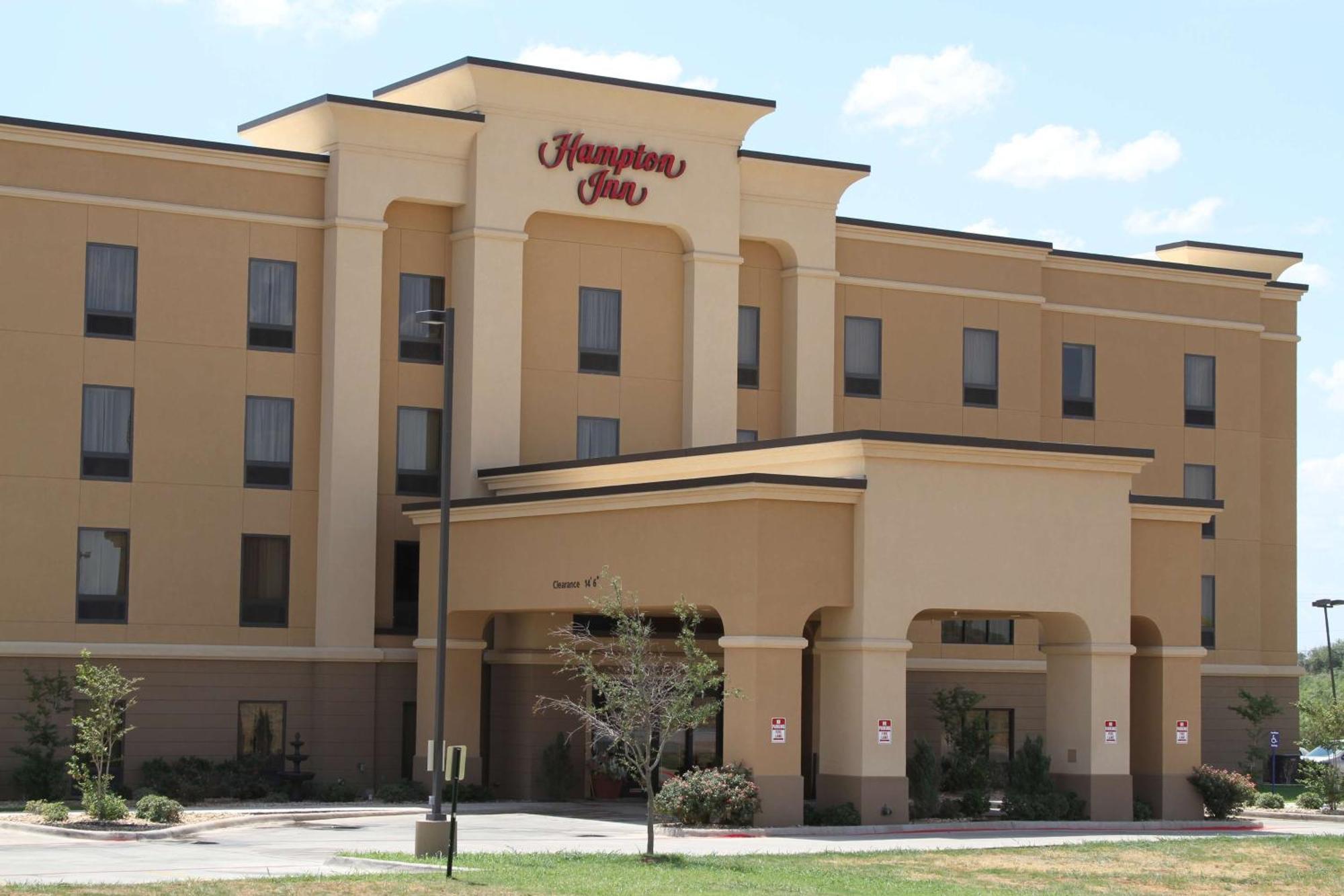Hampton Inn סוויטווטר מראה חיצוני תמונה
