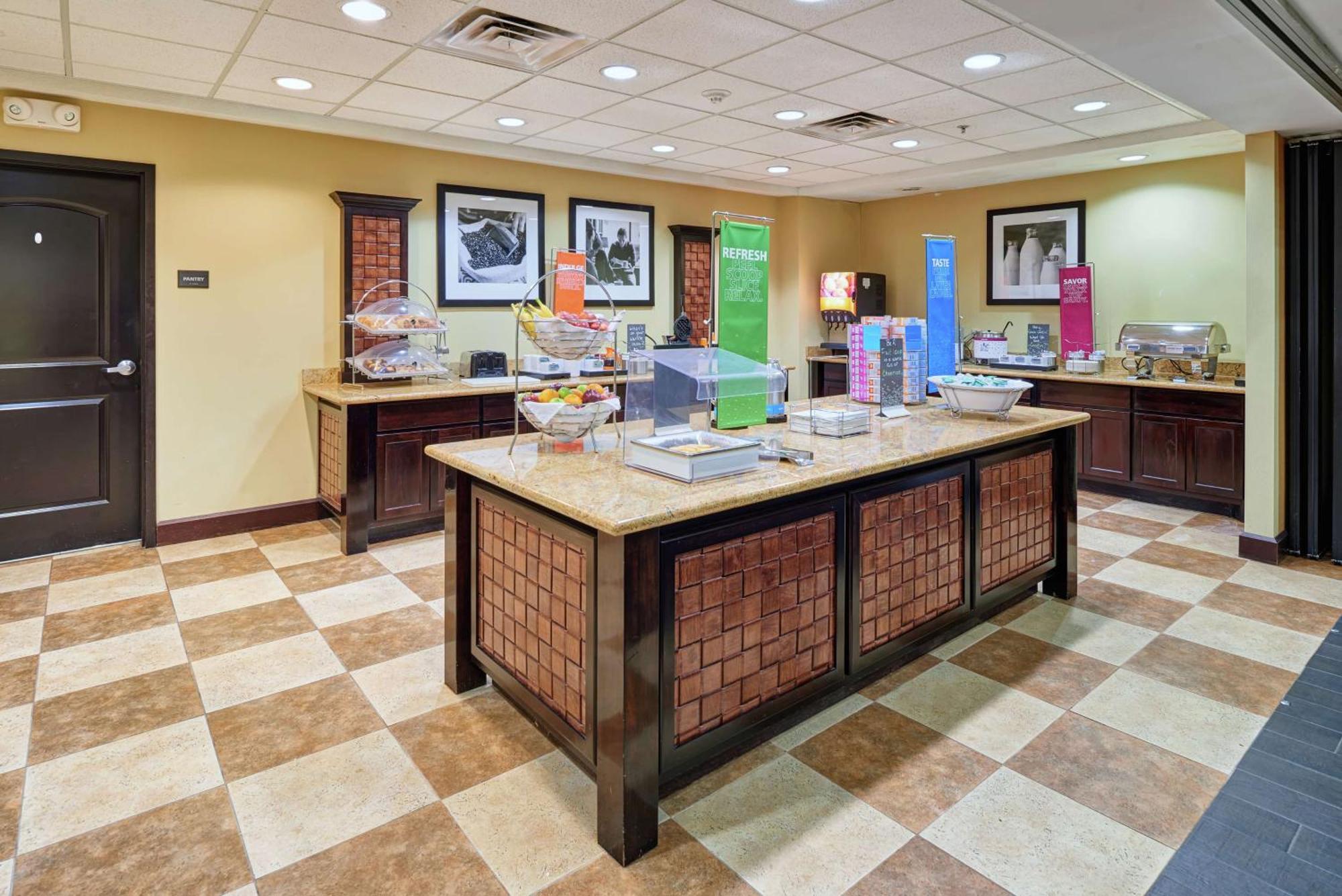 Hampton Inn סוויטווטר מראה חיצוני תמונה