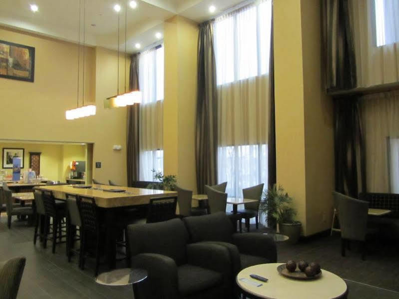 Hampton Inn סוויטווטר מראה חיצוני תמונה