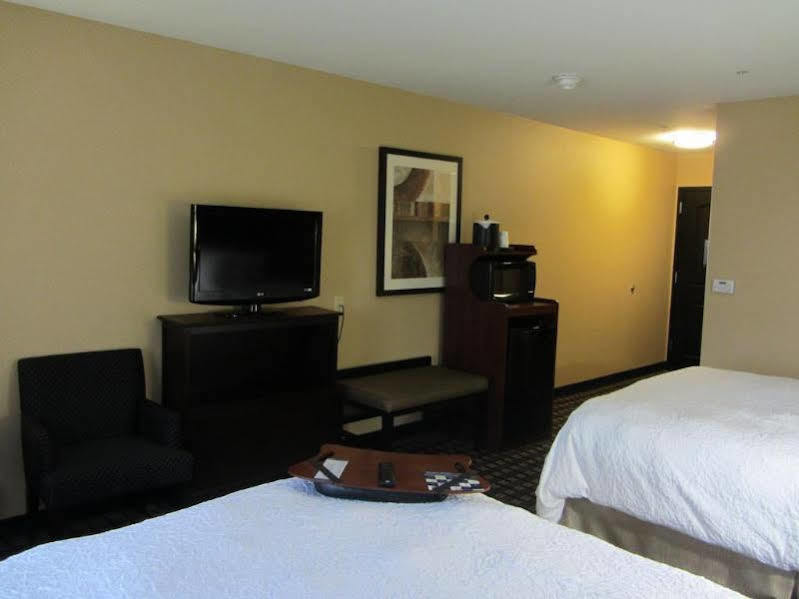 Hampton Inn סוויטווטר מראה חיצוני תמונה