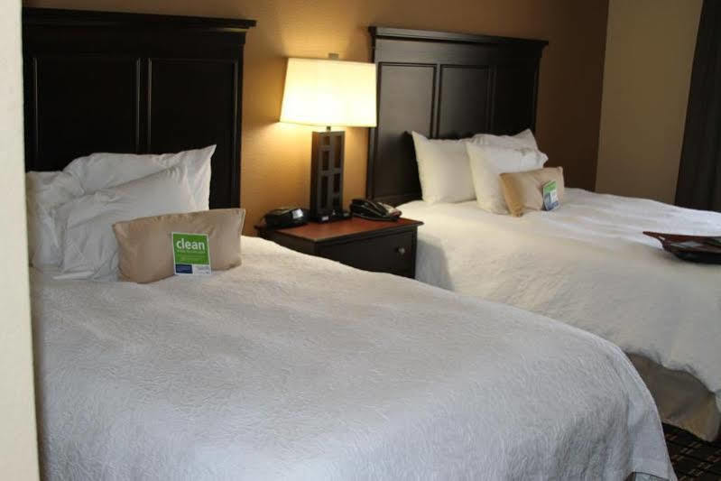 Hampton Inn סוויטווטר מראה חיצוני תמונה